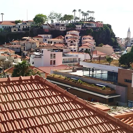 Baia Dos Lobos * 卡马拉-德洛布什