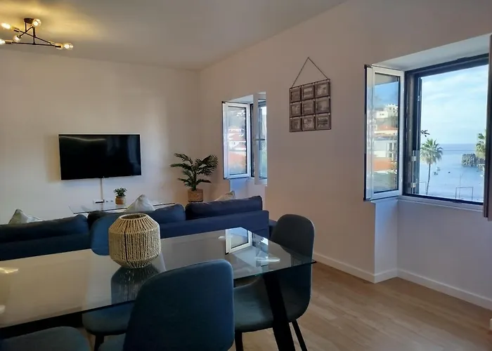 Baia Dos Lobos Câmara de Lobos